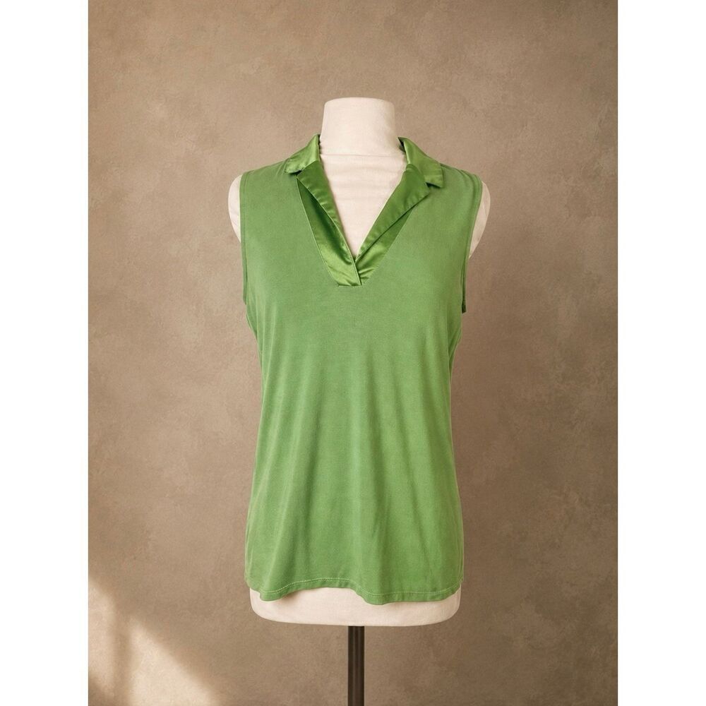 Halogen Sz M Mixed Media Notch Collar Sleeveless Top Fresh Green